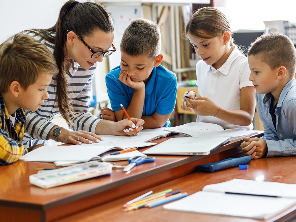 Small Classes Minimize The Spread Of Germs